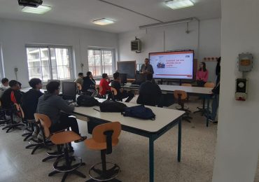 Percorso Ecomood:  1° incontro laboratoriale al Liceo Rescigno di Roccapiemonte